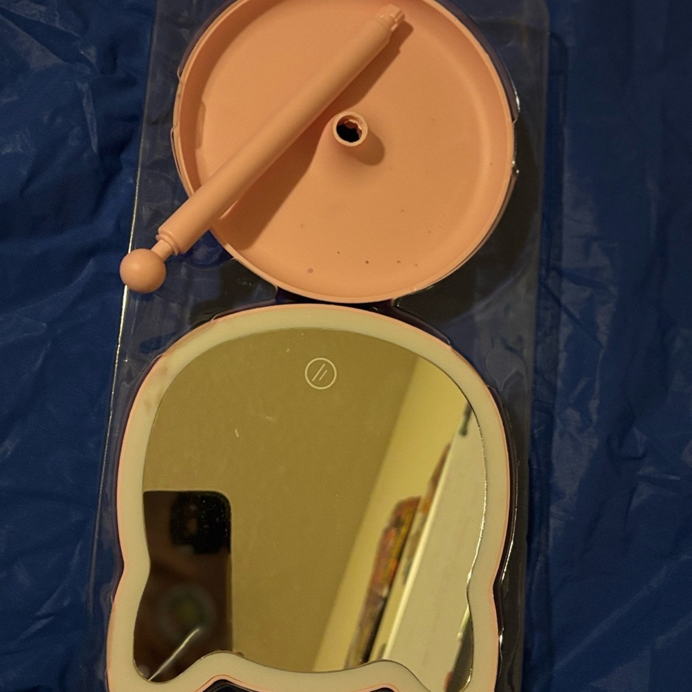 Pink Vanity Mirror - Picture 5 of 5